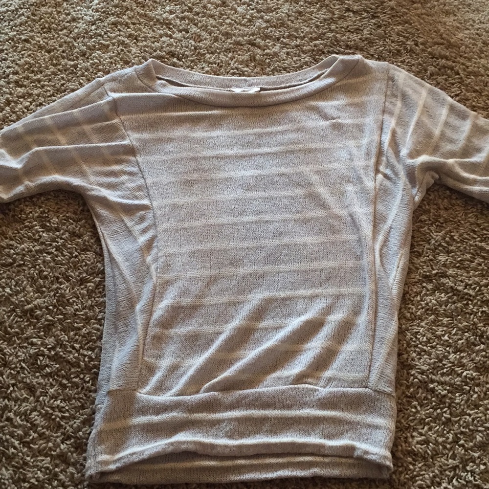 😎Lightweight LAVISH Beautiful Sweater